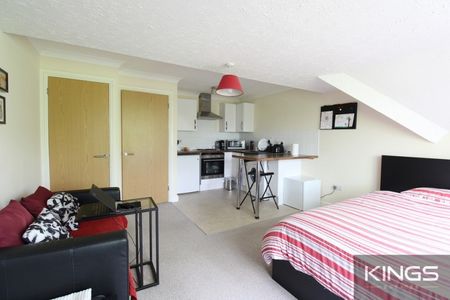 Westridge Road, Southampton - Photo 2