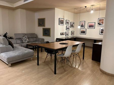 4 room luxury Apartment for rent in Valencia, Spain - Photo 4