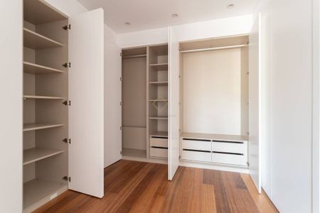 2 bedroom luxury Apartment for rent in Lisbon, Portugal - Photo 2