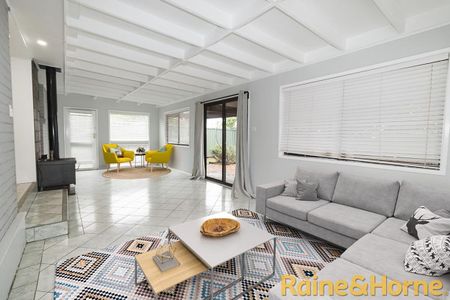 Handy East Location - Photo 3