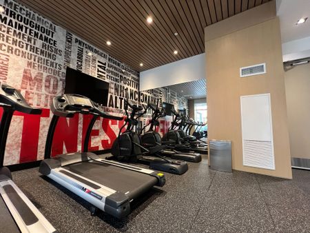 For Lease - 2369 Danforth Avenue Unit# 215, Toronto, Ontario - Photo 3