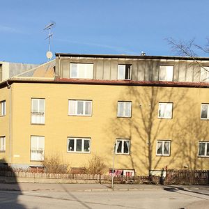 Rosenforsvägen, Skogstorp - Photo 2