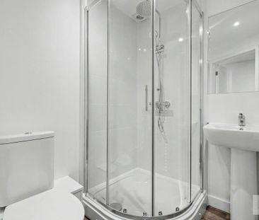 2 bedroom maisonette to rent - Photo 5