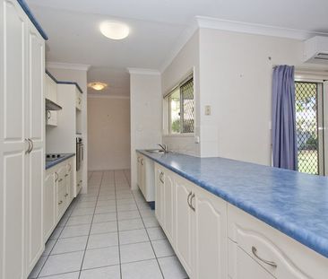 21 Earl Circuit, Kirwan QLD 4817 - House For Rent | Domain - Photo 5
