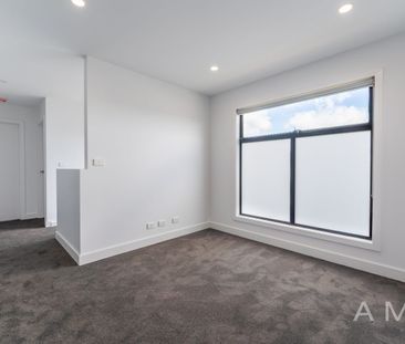 42 Ashbourne Boulevard, Donnybrook, Vic 3064 - Photo 1