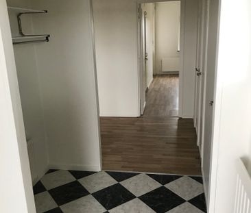 Järnvägsgatan 31 - Photo 4