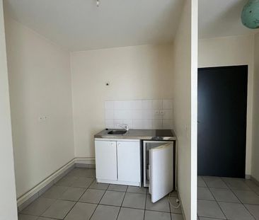 Location Appartement 1 pièce 33m² CHAMALIERES 63400 - Photo 6