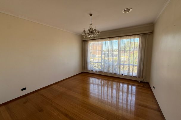 29 Cootamundra Street, Doveton VIC - Photo 1