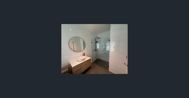 Modern House in Wyndham Ridge Estate - Photo 1