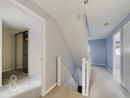Brownes Grove, Loddon, Norwich - Photo 4