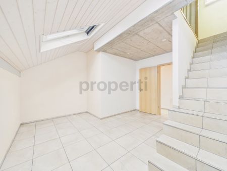 4.5 Zimmer, 100 m², 1. Stock - Foto 2