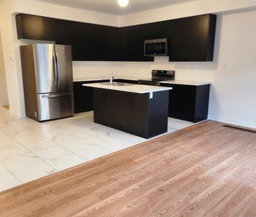 For Lease - 35 Tamworth Terrace, Barrie, Ontario - Photo 3