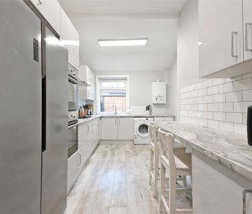 6 bedroom house to rent Granville Road, Sheffield, S2 - Photo 1