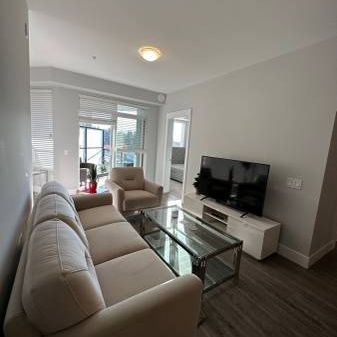 2 Bedroom Apartment at Montrose Square - Photo 3