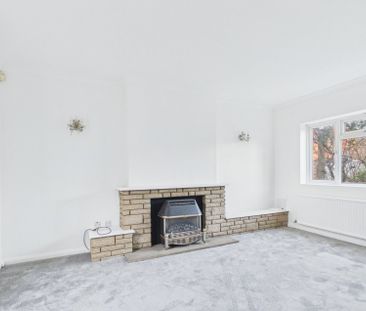 Hyceia, Hampton Lane, Hanworth,TW13 - Photo 3