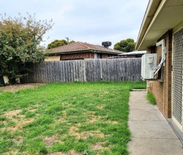 59 Carlisle Drive, Epping VIC 3076 - House For Rent | Domain - Photo 5