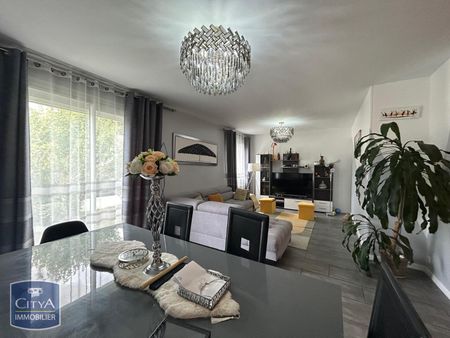 Location Maison 4 pièces 84m² CHATEAUROUX 36000 - Photo 3