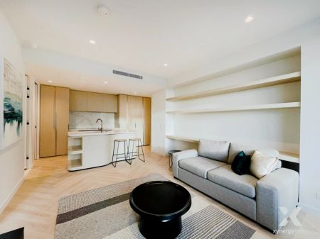 3 Bed, 2 Bath - Photo 3