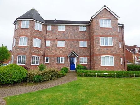2 bedroom ground floor flat to rent - Photo 3