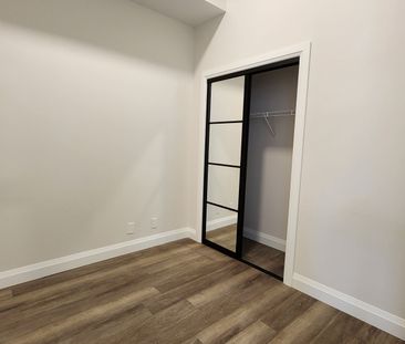 For Lease - 261 Front Street Unit# 3, Belleville, Ontario - Photo 6