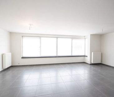 Appartement te huur - Photo 1