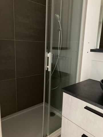 Location Appartement 3 pièces 59m² - Photo 4