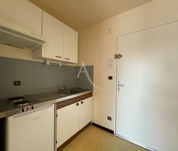 Location Appartement 1 pièce 33m² - Photo 3