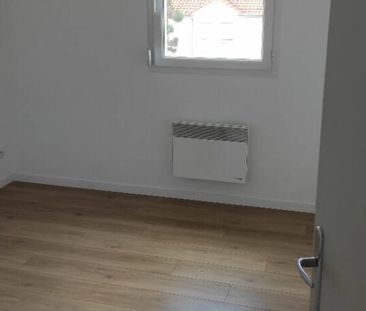 FORBACH F2 BIS AVEC BALCON ENTIEREMENT RENOVE - Photo 3