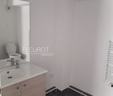 Location Appartement 2 pièces 43m² LA CIOTAT 13600 - Photo 4