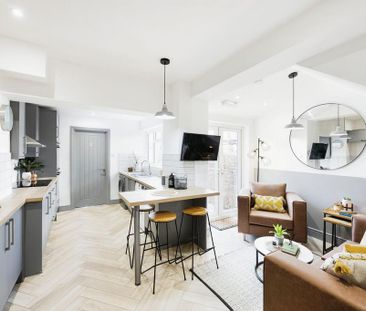 1 bedroom property with land to rent - Photo 2