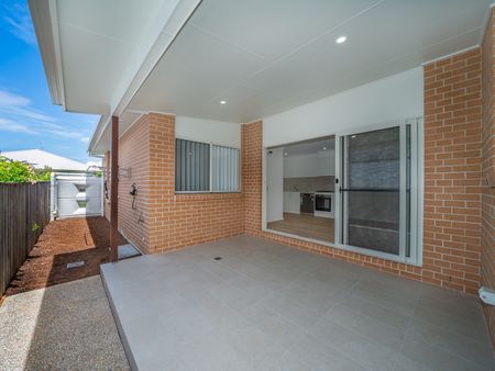 12B Stables Way, Port Macquarie NSW 2444 - House For Rent | Domain - Photo 4