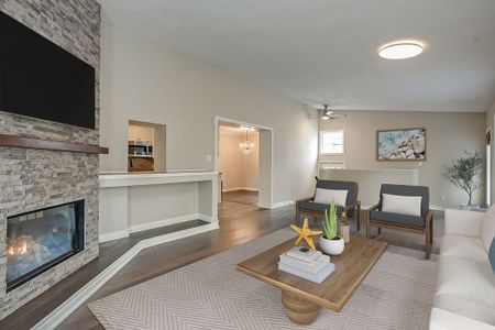 For Lease - 411 Trafalgar Road, Oakville, Ontario - Photo 2