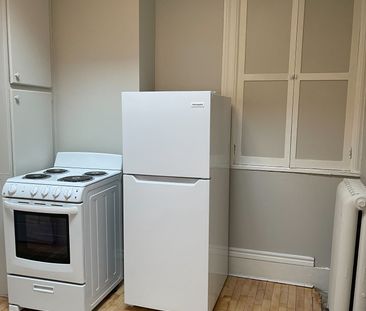 For Lease - 6 Russell Street Unit# 4, Smiths Falls, Ontario - Photo 6