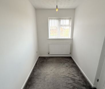 Portsch Close, Lowestoft, Carlton Colville - Photo 2