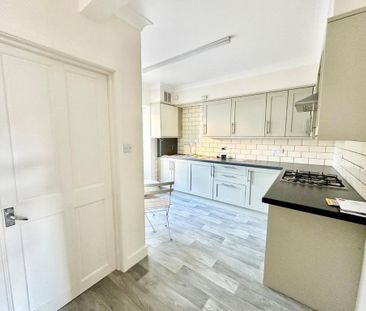 3 bedroom house to rent - Photo 3