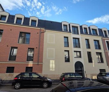 Location Appartement 1 pièce 28m² ORLEANS 45000 - Photo 5