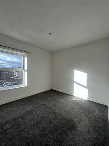 Cooperative Street, Radcliffe - Photo 3