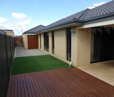 Modern Comfort Meets Convenience – Your Perfect Family Home Awaits!... - Photo 5