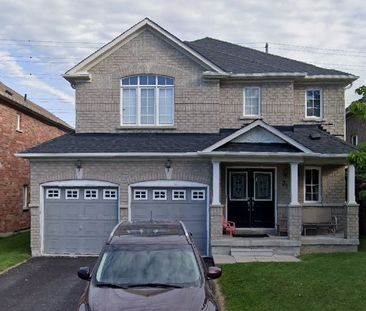 For Lease - 31 Wakem Court, Whitby, Ontario - Photo 2