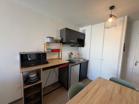 Location Appartement 2 pièces 35m² - Photo 4