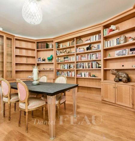 Appartement • Elysées-Madeleine - Photo 5