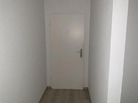 Mittendrin statt nur dabei. Mit neuen Bad und PVC Bodenbelag. - Photo 5