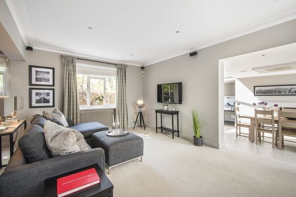 4 bedroom detached house to rent - Photo 1