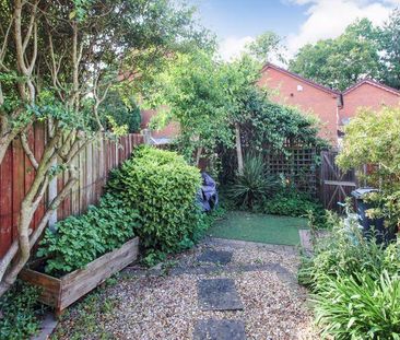 2 bedroom terraced house to rent - Photo 2