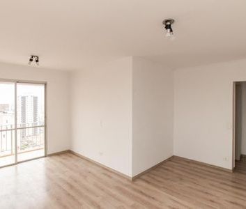 Apartamento para alugar com 75m², 2 quartos e 1 vaga - Foto 2