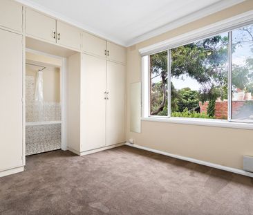 9/830 Drummond Street, Carlton North VIC 3054 - Photo 4