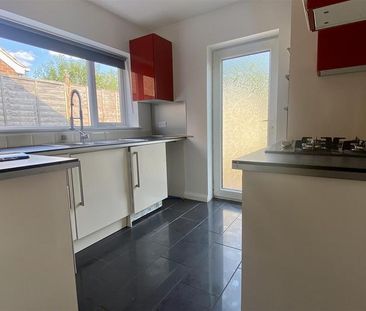 2 bedroom semi-detached bungalow to rent - Photo 1