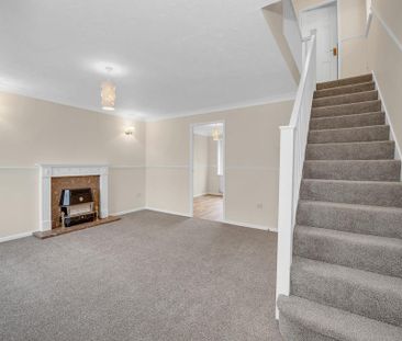 3 bedroom semi-detached house to rent - Photo 2