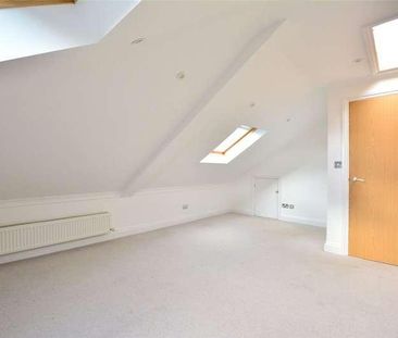 St Johns Park, Blackheath, London, SE3 - Photo 4