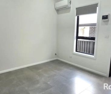 “BEAUTIFUL GRANNY FLAT IN CAMPBELLTOWN FOR LEASE!” - Photo 1